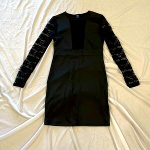 ✨ NEW LISTING ✨ NWOT SHEIN lacy dress